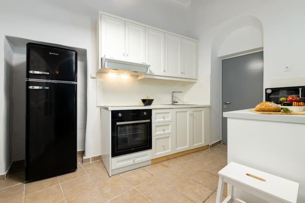 Venghera Naousa Apartment In The Heart Of Naousa Экстерьер фото