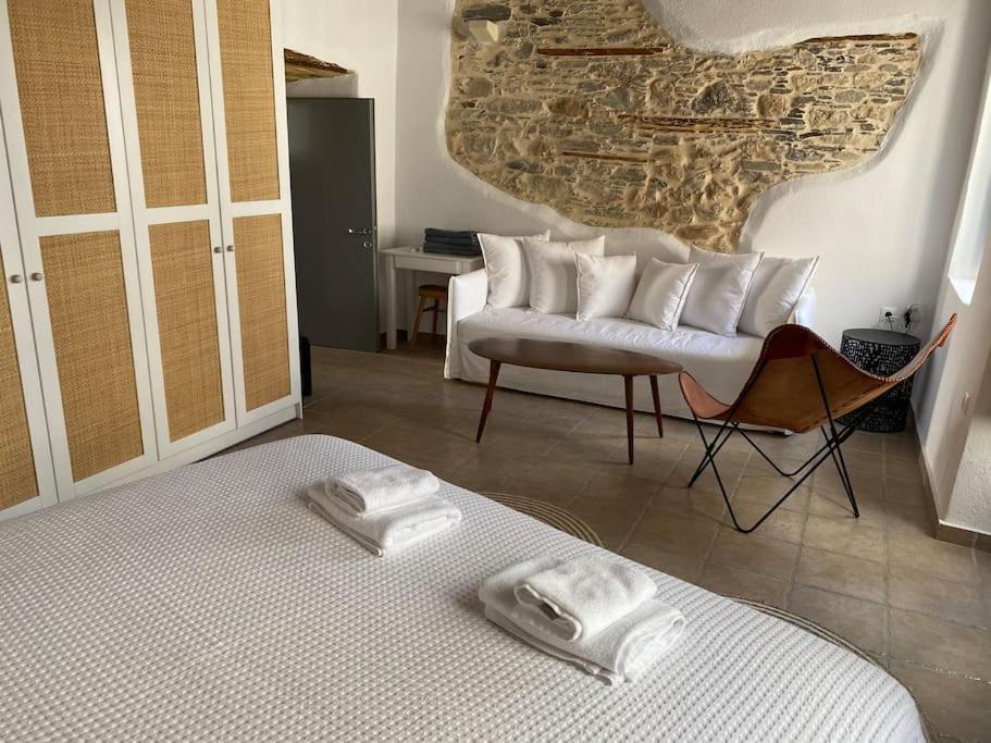 Venghera Naousa Apartment In The Heart Of Naousa Экстерьер фото